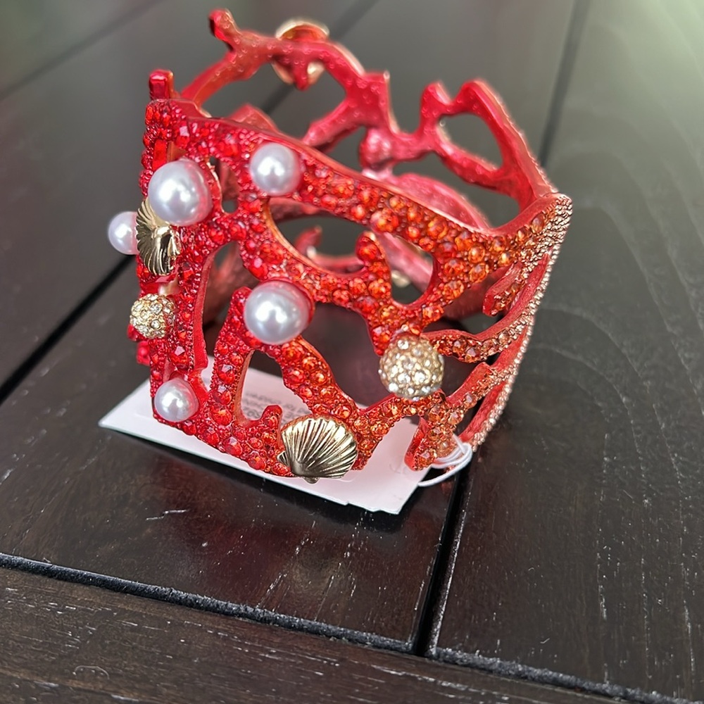 Betsey Johnson Bangle Bracelet - Picture 8 of 11